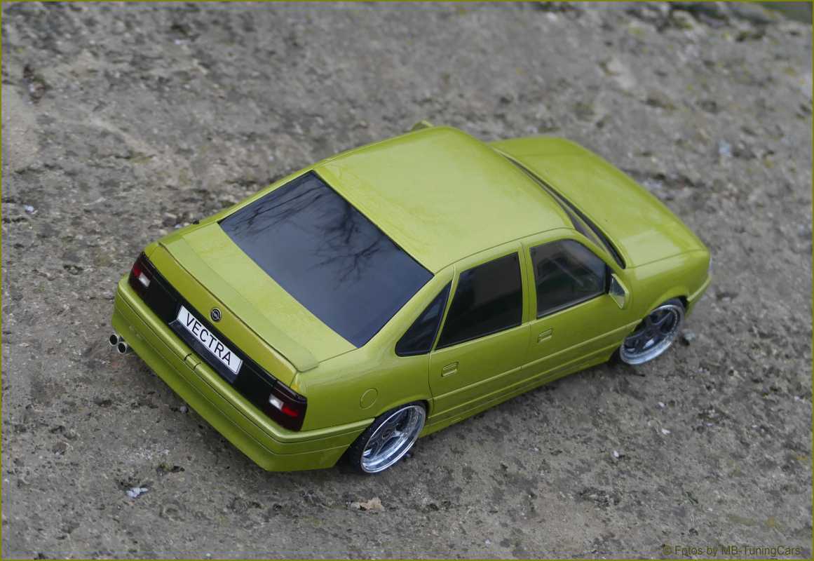 1:18 Opel Vectra A 2000 16V Bj.90 + 3tlg. OZ Mito Alu = LENKBAR !